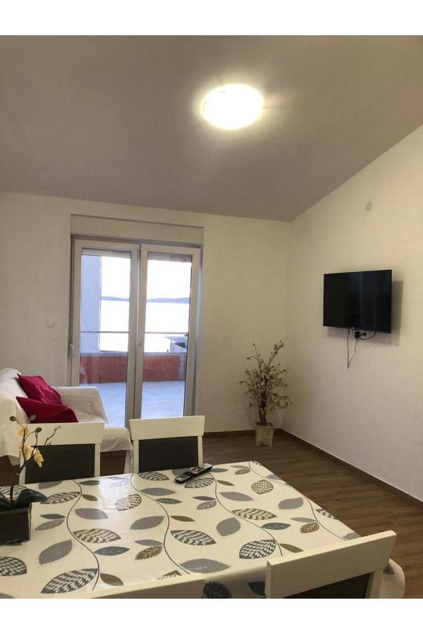 Beach Front Paradise Apartment Sukošan Buitenkant foto