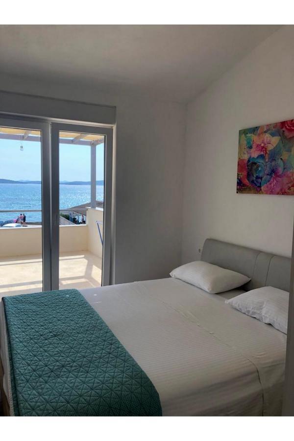 Beach Front Paradise Apartment Sukošan Buitenkant foto